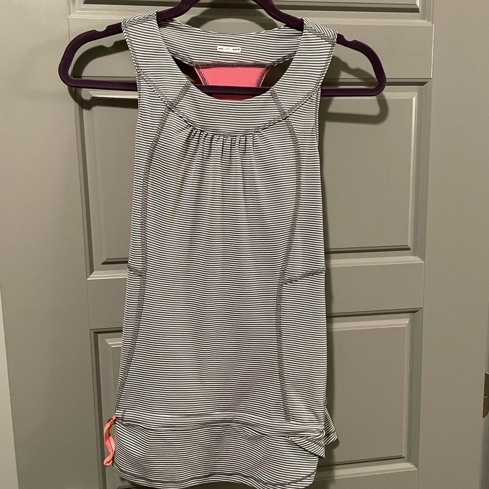 Lululemon Wet Dry Warm// Tank